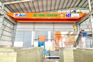 Cầu trục nhà xưởng 40 tấn